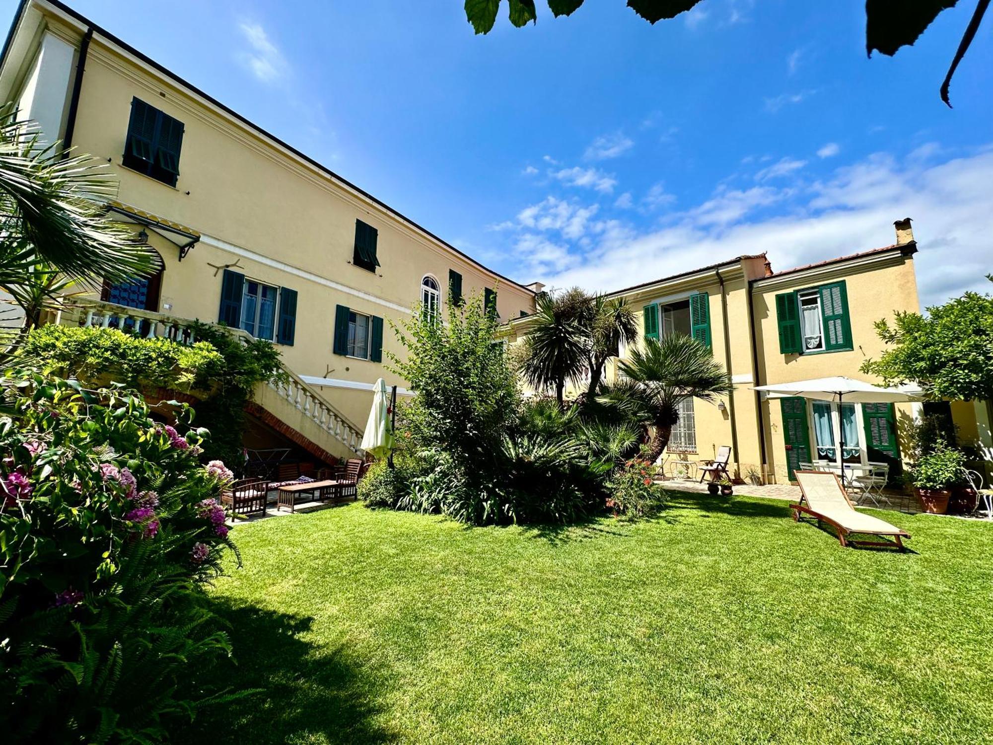 Villa Angelina Casa Limone 瓦莱克罗夏 外观 照片